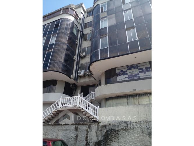 Local en venta en Centro, Villavicencio, 83 m² · foto 3 de 16