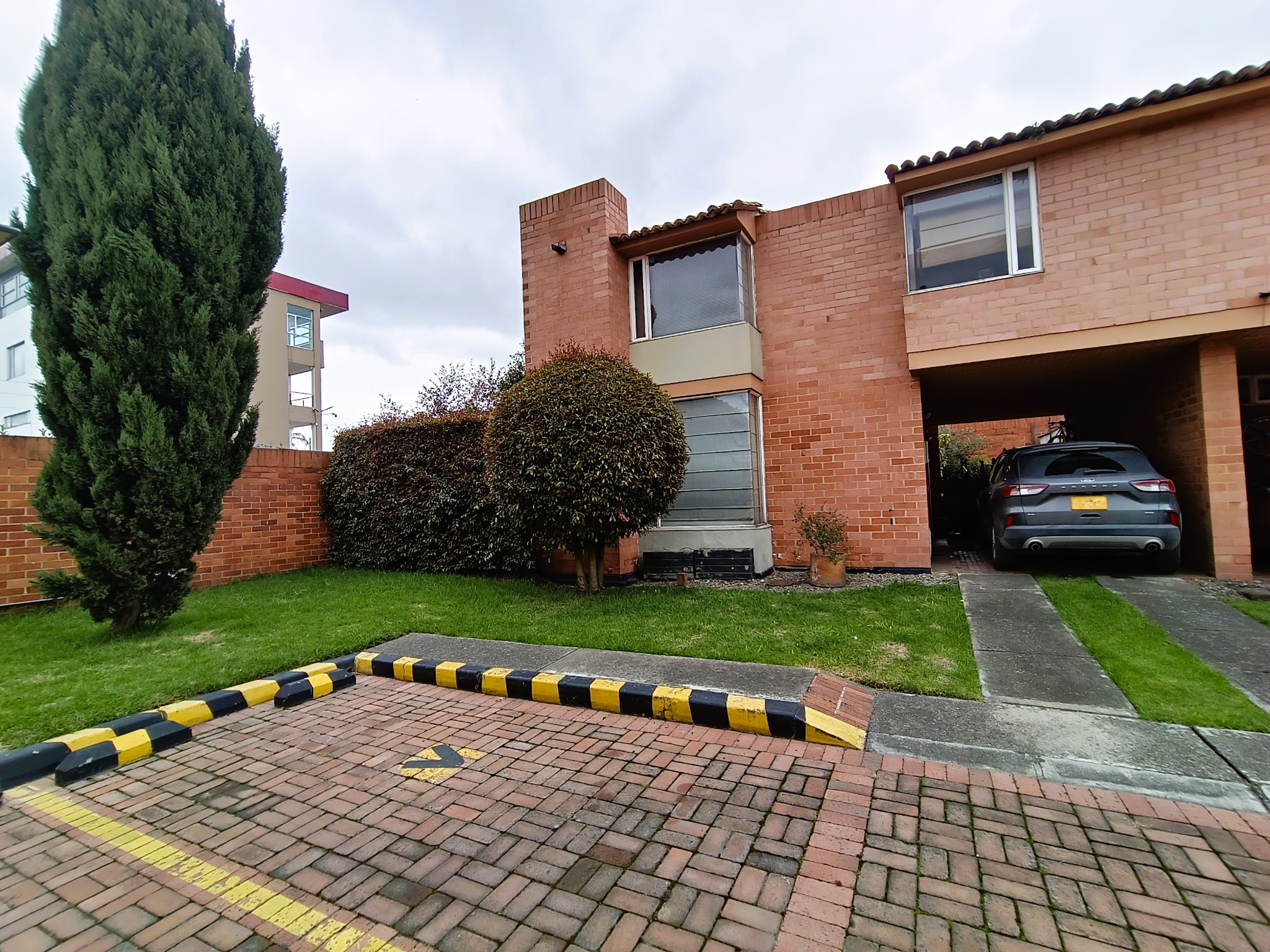 Casa en venta en Canelon, Cajicá · foto 2 de 18
