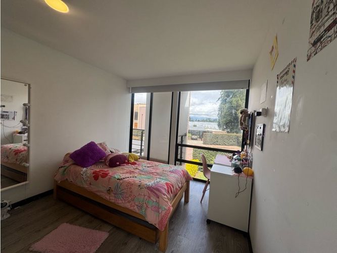 Casa de 5 alcobas en venta en Centro, Sopó, 280 m² · foto 11 de 21