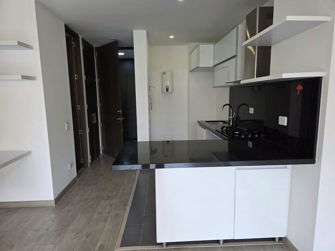 Apartaestudio en venta en Bosque Izquierdo, Bogotá, 51 m² · foto 12 de 24