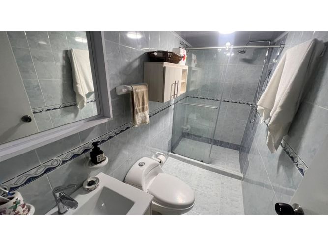 Apartamento de 3 alcobas en venta en Cañaveral, Floridablanca, 106 m² · foto 9 de 12