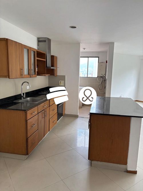 Apartamento de 3 alcobas en venta en Loma De La Doctora, Sabaneta, 114 m² · foto 4 de 15
