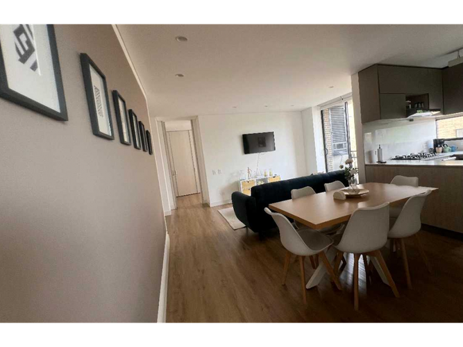 Apartamento de 2 alcobas en venta en San Patricio, Bogotá, 79 m² · foto 4 de 23