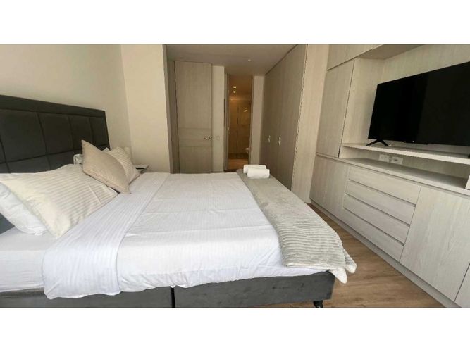Apartamento de 2 alcobas en venta en San Patricio, Bogotá, 79 m² · foto 7 de 23