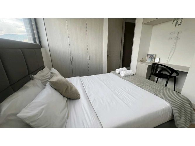 Apartamento de 2 alcobas en venta en San Patricio, Bogotá, 79 m² · foto 11 de 23