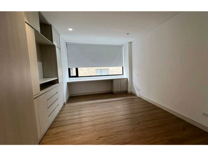 Apartamento de 2 alcobas en venta en San Patricio, Bogotá, 79 m² · foto 14 de 23
