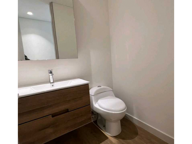 Apartamento de 2 alcobas en venta en San Patricio, Bogotá, 79 m² · foto 15 de 23