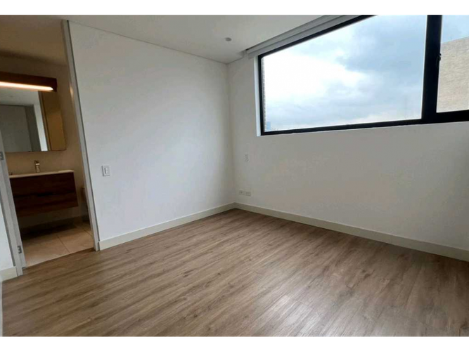 Apartamento de 2 alcobas en venta en San Patricio, Bogotá, 79 m² · foto 18 de 23