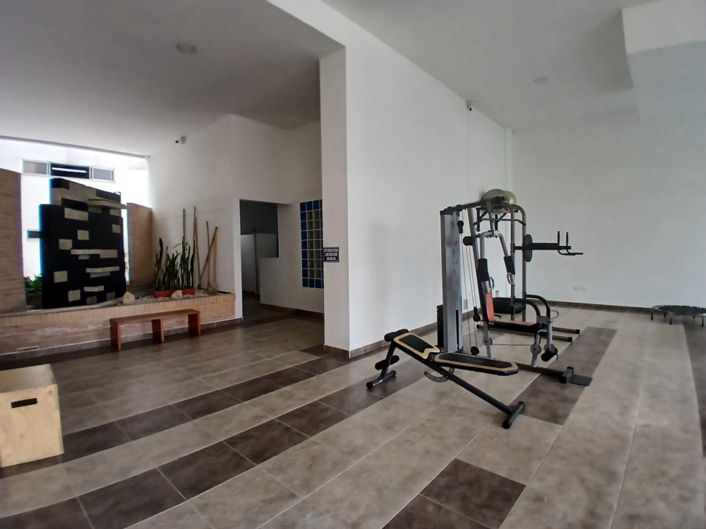 Apartamento en venta en Pinares, Pereira · foto 13 de 24