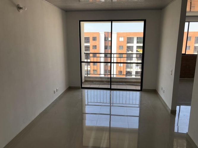 Apartamento de 2 alcobas en venta en Parque Natura, Jamundí, 58 m² · foto 2 de 20