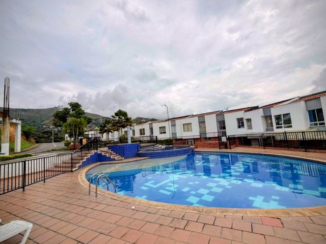 Casa de 3 alcobas en venta en Chipichape, Cali, 98 m² · foto 2 de 20