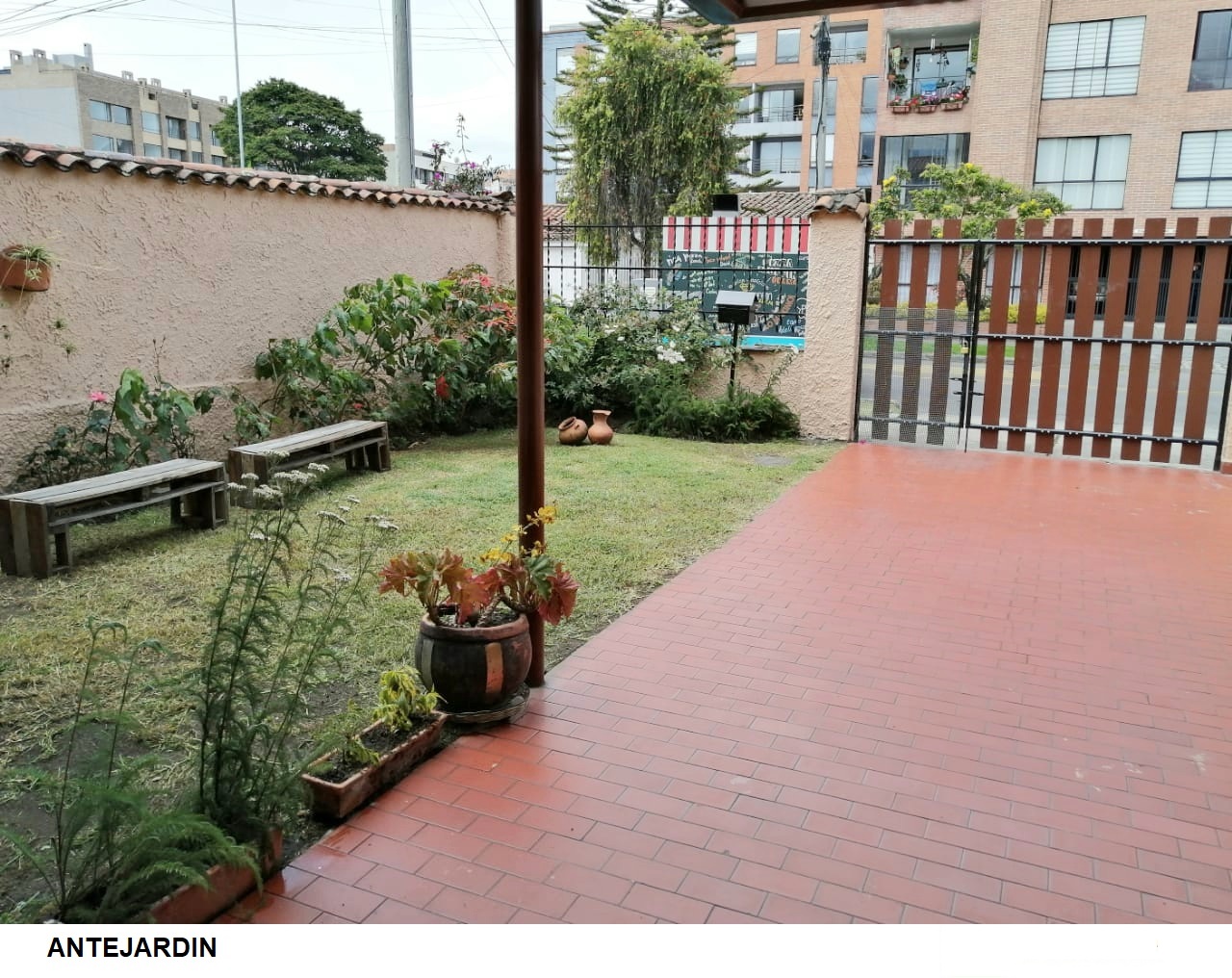 Casa en Arriendo en Cedritos, Bogotá