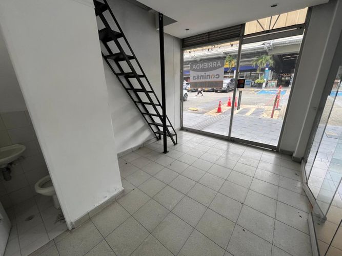 Local en arriendo en Viviendas Del Sur, Itagüí, 27 m² · foto 4 de 11