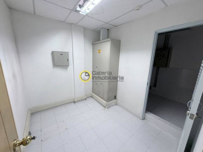 Oficina en arriendo en Antonia Santos Centro, Bucaramanga, 280 m² · foto 8 de 14