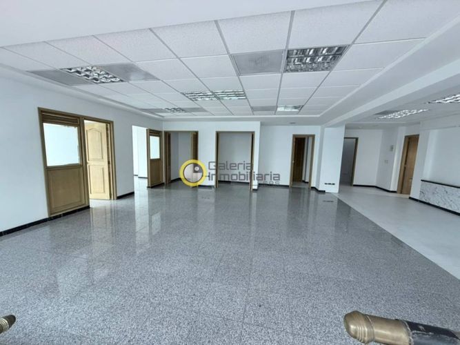 Oficina en arriendo en Antonia Santos Centro, Bucaramanga, 280 m² · foto 12 de 14