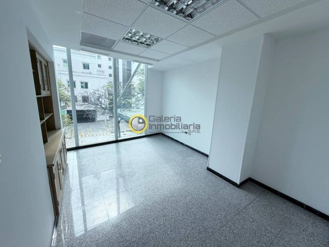 Oficina en arriendo en Antonia Santos Centro, Bucaramanga, 280 m² · foto 13 de 14