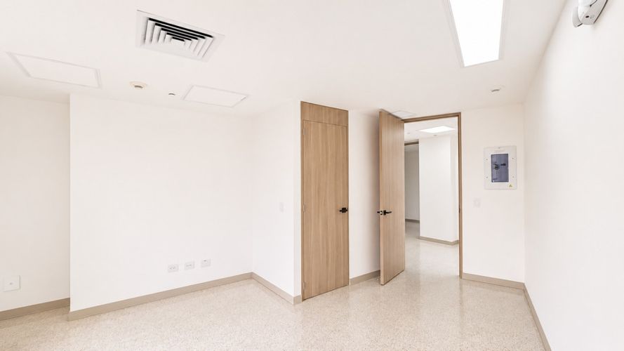 Consultorio en arriendo en Laureles, Medellín, 33 m² · foto 2 de 21