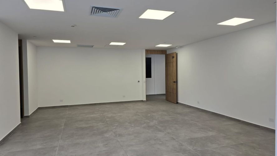 Oficina en arriendo en Ciudad Del Río, Medellín, 85 m² · foto 8 de 11