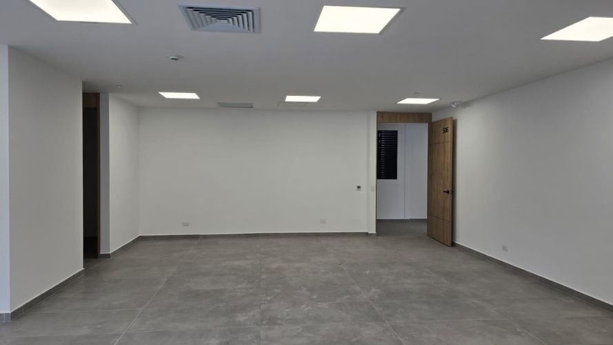 Oficina en arriendo en Ciudad Del Río, Medellín, 85 m² · foto 10 de 11