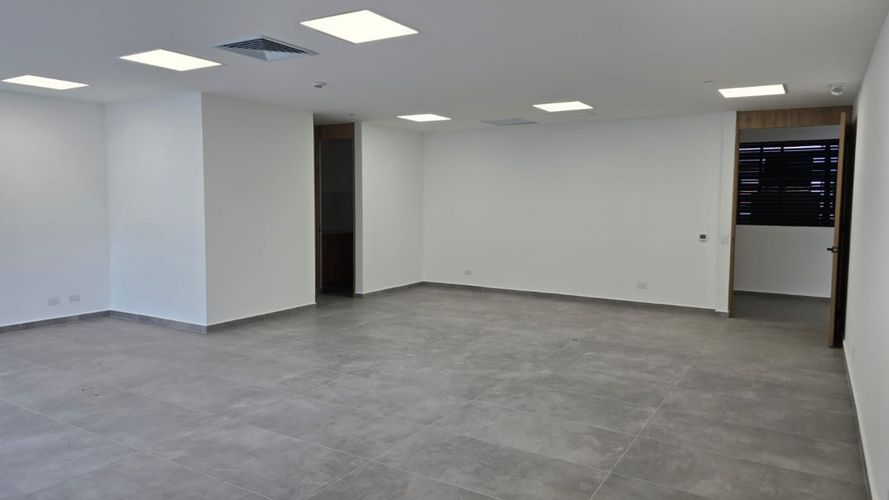 Oficina en arriendo en Ciudad Del Río, Medellín, 85 m² · foto 11 de 11