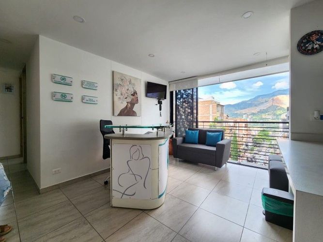 Apartamento en venta en Cabañas, Medellín · foto 2 de 12