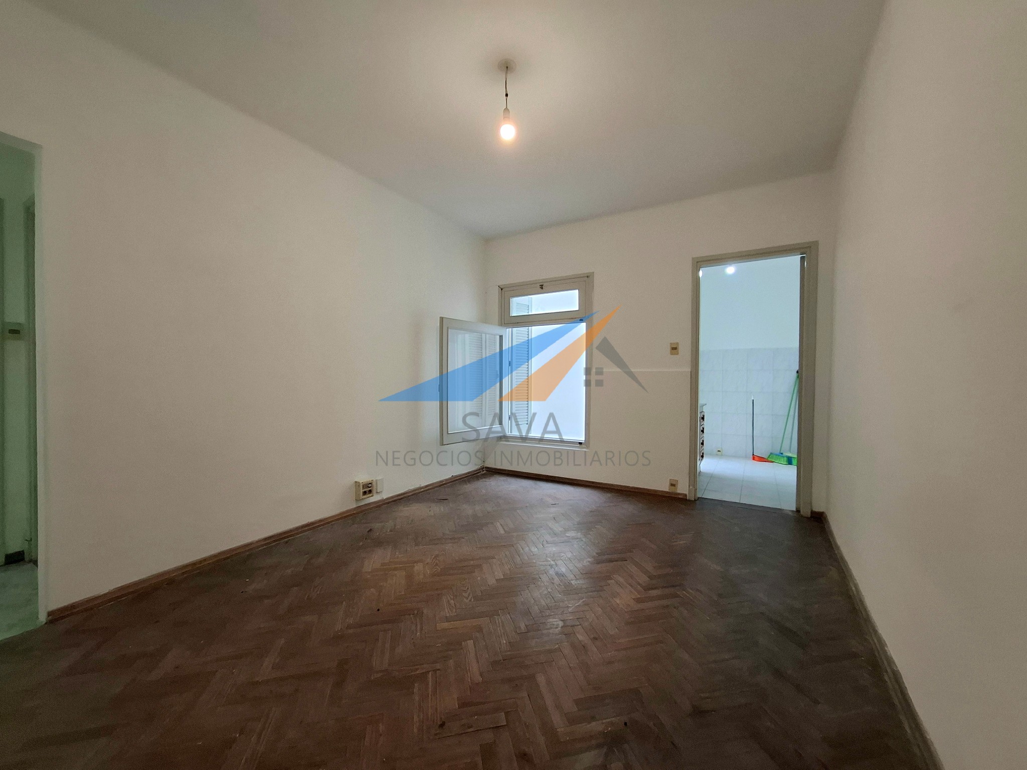 Alquiler Apartamento 1 Dormitorio en La Comercial! Excelente Ubicación! · Foto 2
