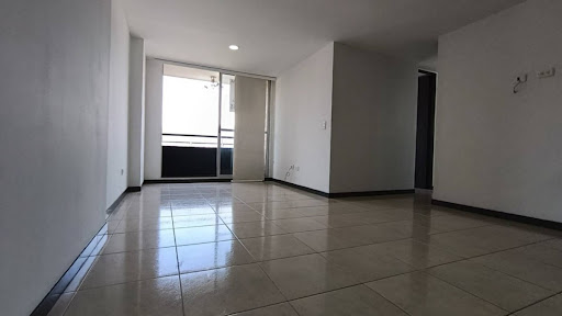 3BR Apartment in El esmeraldal (75 m²)