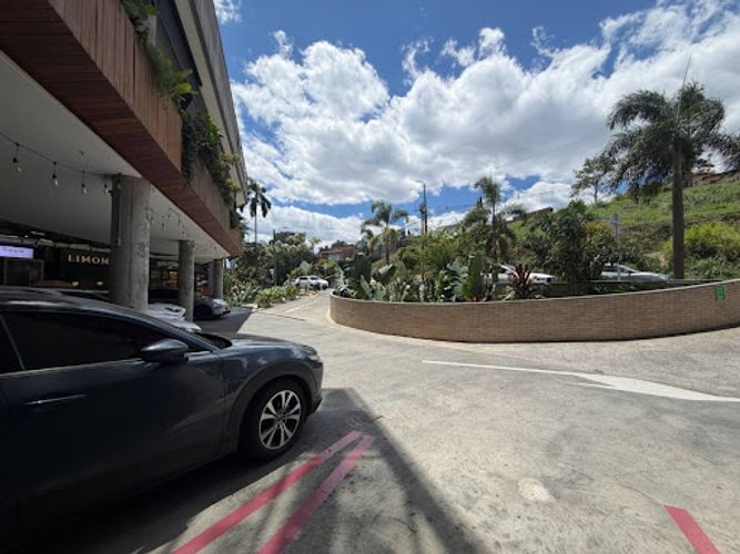 Local en arriendo en Zuñiga, Envigado, 17 m² · foto 4 de 4