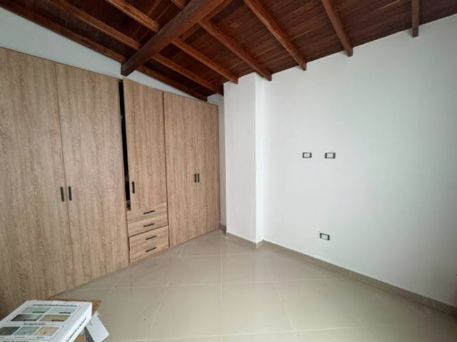 Apartamento de 4 alcobas en venta en La Ceja, 99 m² · foto 4 de 13