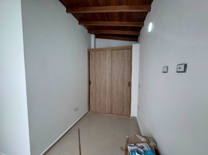 Apartamento de 4 alcobas en venta en La Ceja, 99 m² · foto 5 de 13