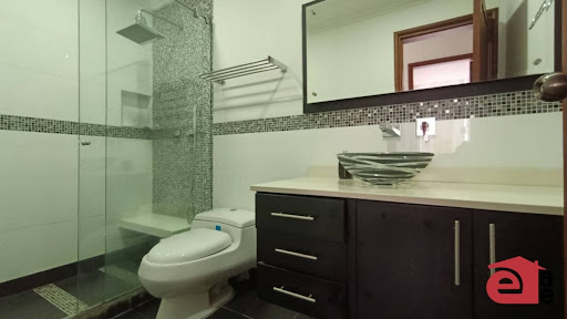 Apartamento en arriendo en Los Balsos, Medellín · foto 22 de 24