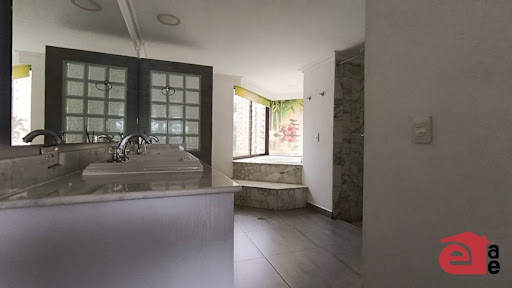 Apartamento en arriendo en Los Balsos, Medellín · foto 24 de 24