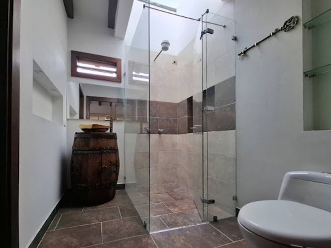 Casa de 4 alcobas en arriendo en Cabeceras De Llanogrande, Rionegro, 400 m² · foto 12 de 23
