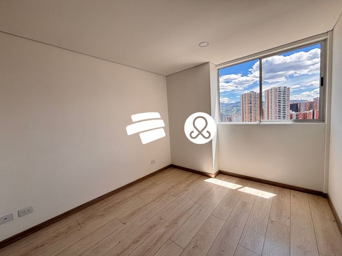 Apartamento de 3 alcobas en venta en Loma De La Doctora, Sabaneta, 68 m² · foto 10 de 23