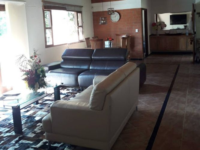 Finca en arriendo en Sajonia, Rionegro, 4500 m² · foto 4 de 23