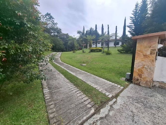 Casa de 4 alcobas en venta en San Miguel, La Ceja, 480 m² · foto 17 de 24