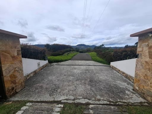 Casa de 4 alcobas en venta en San Miguel, La Ceja, 480 m² · foto 18 de 24