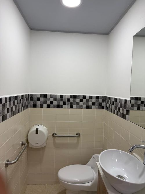 Oficina en arriendo en La Candelaria, Medellín, 135 m² · foto 5 de 15