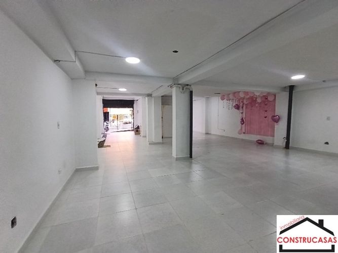 Local en arriendo en Cataluña, Medellín, 160 m² · foto 6 de 8