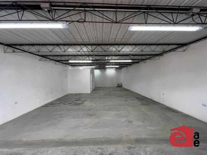 Local en arriendo en Villa Del Parque, Itagüí, 105 m² · foto 2 de 12