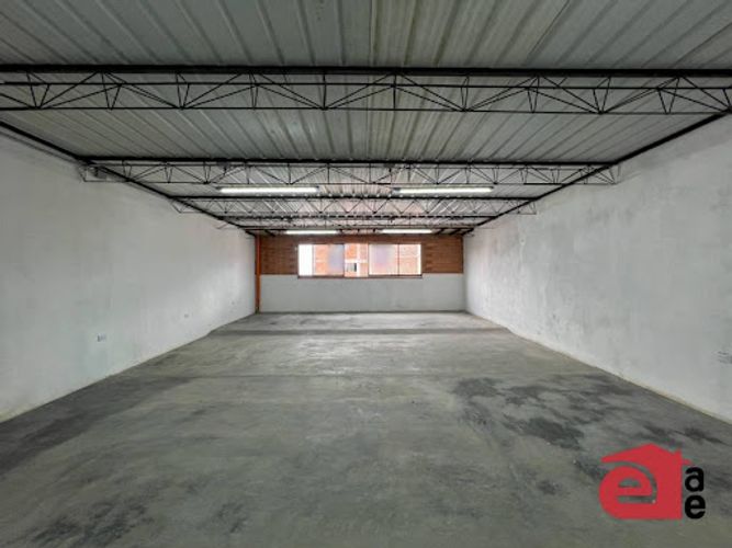 Local en arriendo en Villa Del Parque, Itagüí, 105 m² · foto 4 de 12