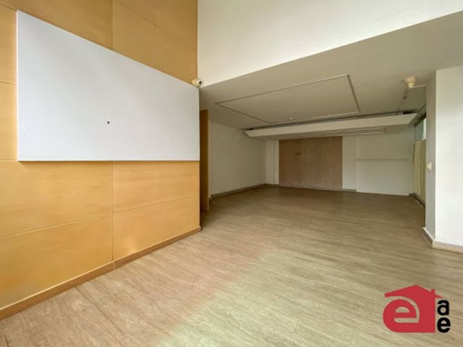 Oficina en arriendo en Zona Centro, Envigado, 80 m² · foto 3 de 9