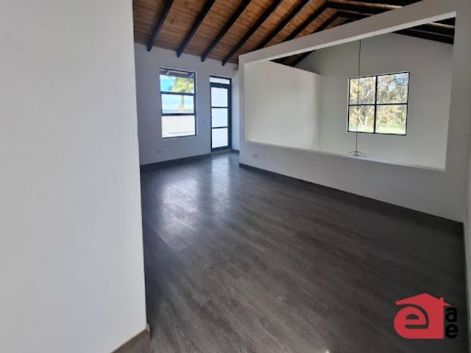 Finca en arriendo en El Tablazo, Rionegro, 420 m² · foto 2 de 21