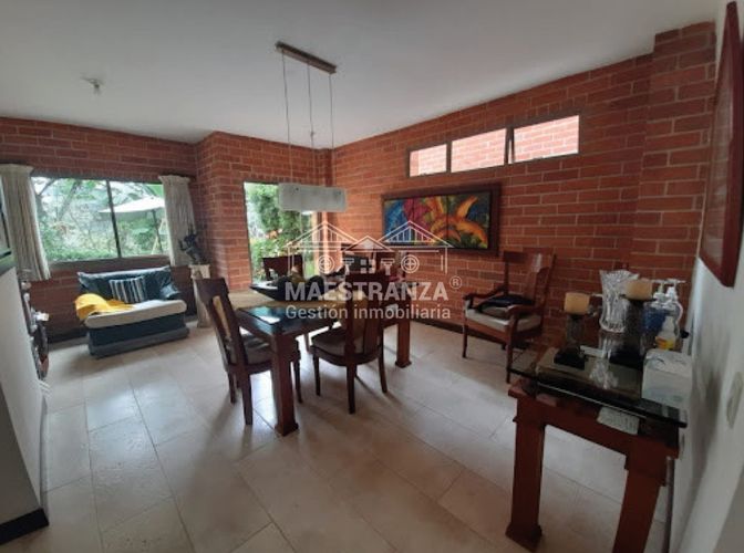 Casa de 4 alcobas en venta en Las Lomitas, Sabaneta, 214 m² · foto 5 de 19