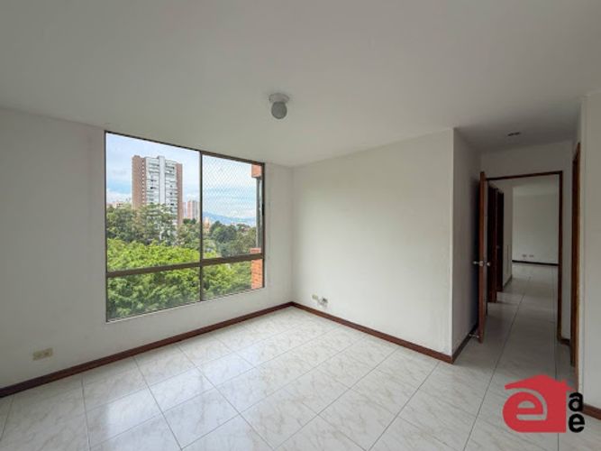 Apartamento de 3 alcobas en arriendo en Cola Del Zorro, Medellín, 102 m² · foto 3 de 19