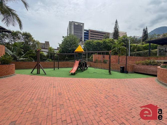 Apartamento de 3 alcobas en arriendo en Cola Del Zorro, Medellín, 102 m² · foto 16 de 19