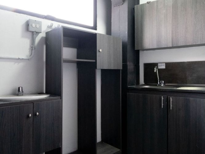 Oficina en arriendo en Noel, Medellín, 100 m² · foto 8 de 9