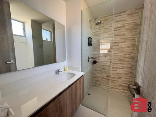 Apartamento de 2 alcobas en arriendo en Ciudad Del Río, Medellín, 78 m² · foto 11 de 24