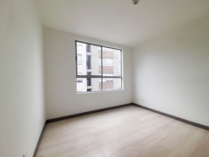 Apartamento de 3 alcobas en arriendo en El Chingui, Envigado, 69 m² · foto 6 de 13
