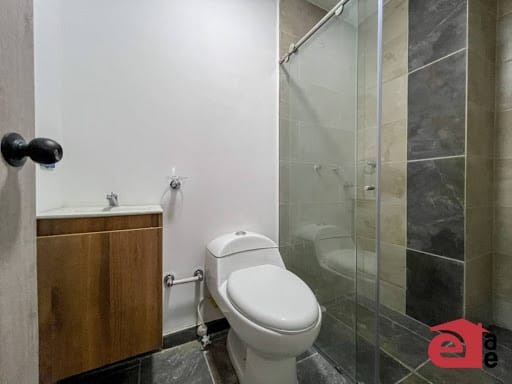 Apartaestudio en arriendo en El Dorado, Envigado, 22 m² · foto 3 de 4